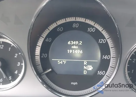 2010 Mercedes-Benz E 350 from USA, damaged, VIN WDDHF5GB1AA217662